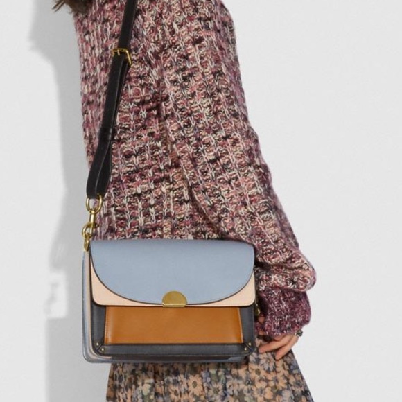 Authentic Coach - Picture 5 of 5